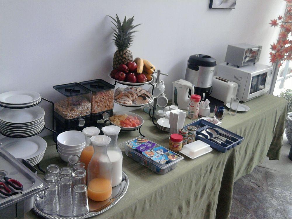 Agua Miel Hotel 2*